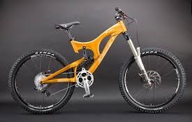 Downhill - Santa Cruz Bikes Brasil